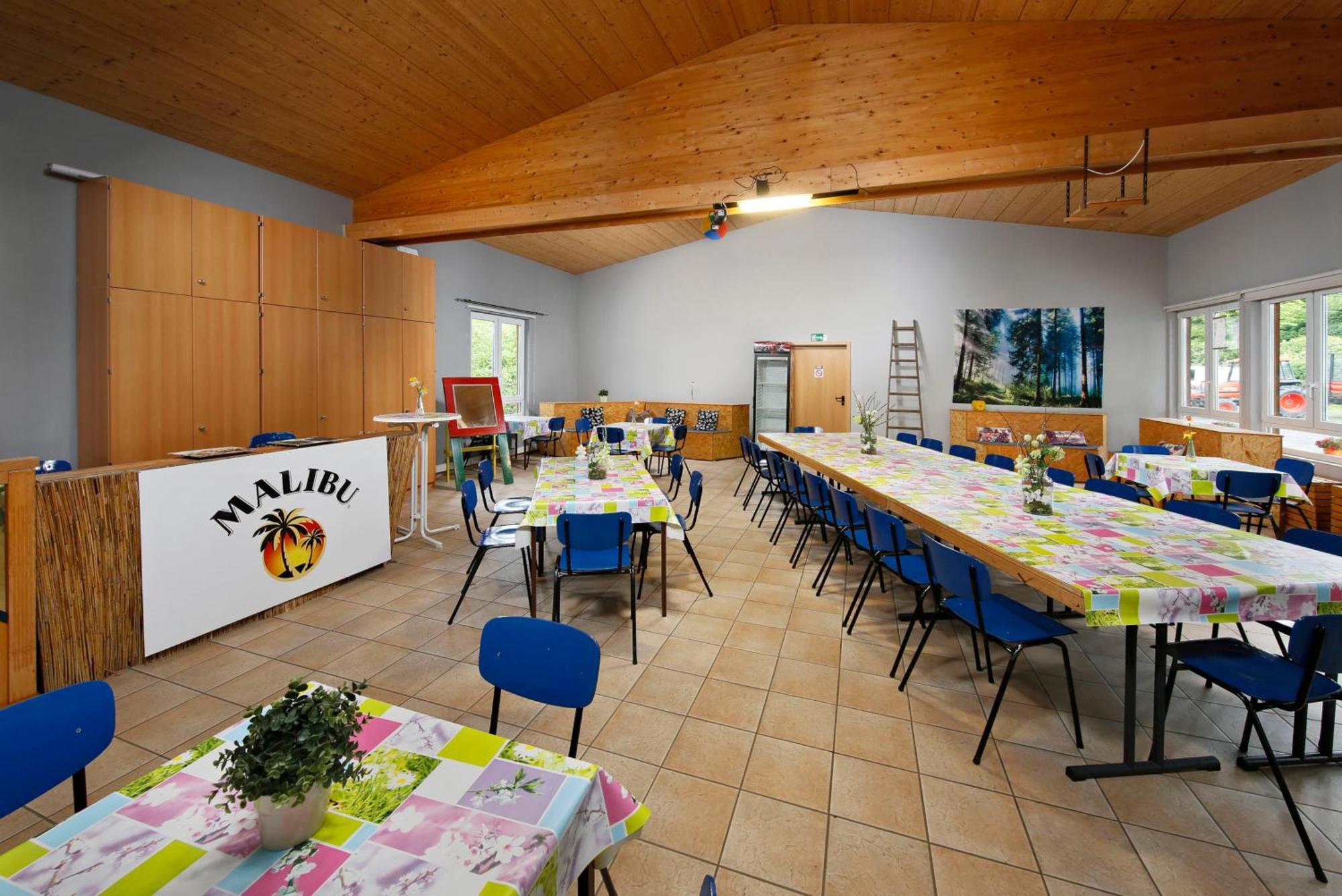 Knaus Campingpark Hennesee ميشيده المظهر الخارجي الصورة